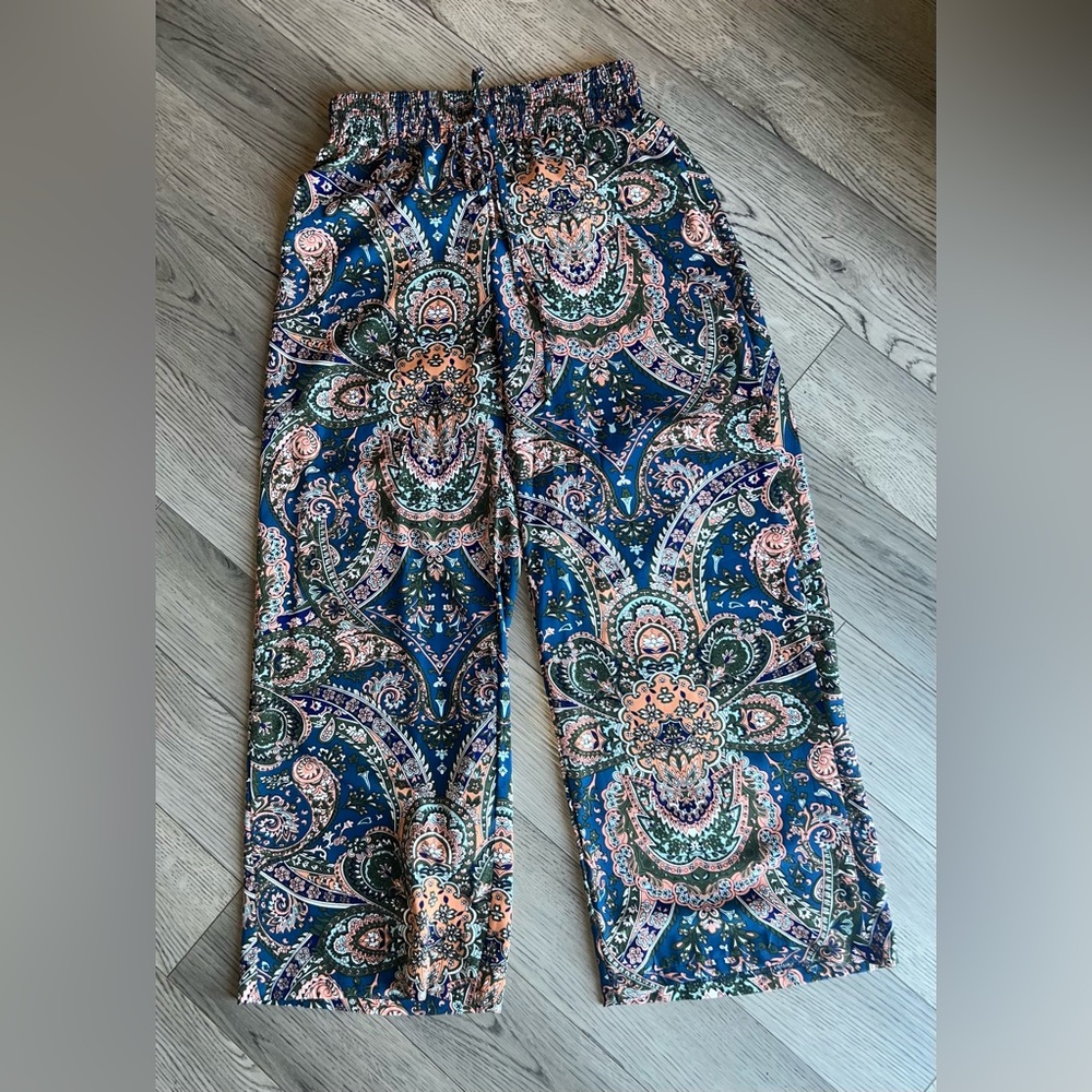 Patterned Wide Leg Pants